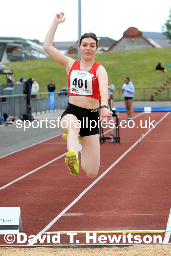 Womens under-20s long jumps, 2022 Northern Senior and Under-20 Champs., Wavertree Athletics Centre, Liverpool. Photo: David T. Hewitson/Sports for All Pics